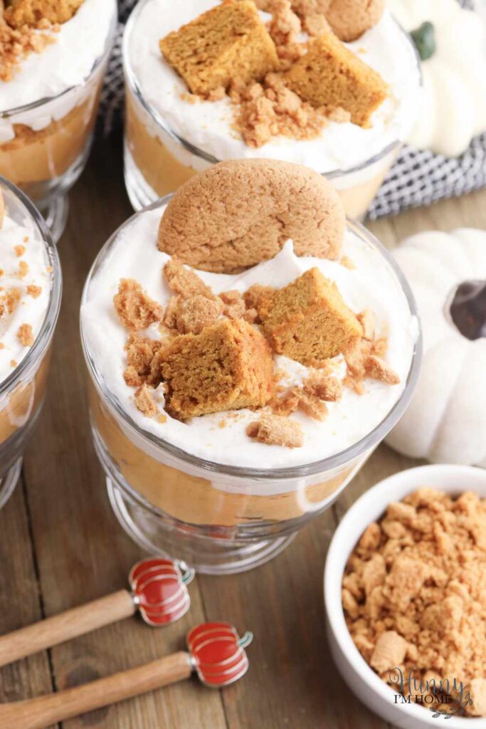 gluten free pumpkin cheesecake trifle