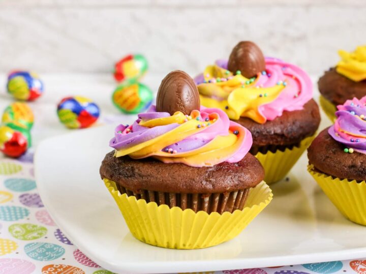 Image for Hidden Cadbury Eggs Cupcakes