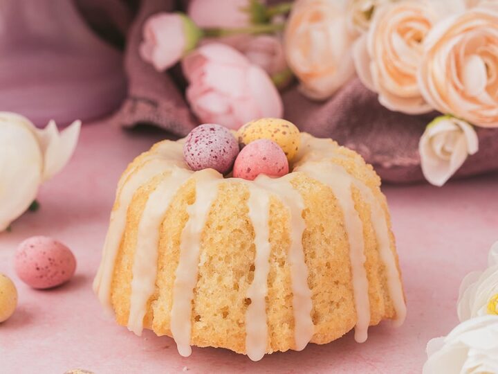 Image for Easter Mini Bundt Cakes