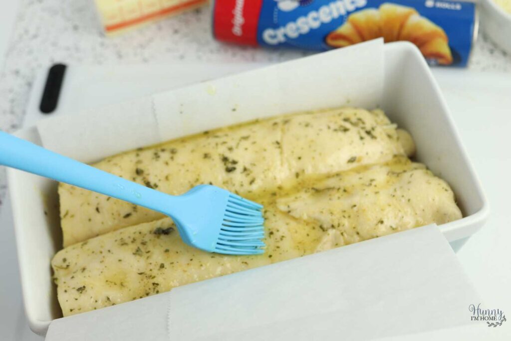 crescent roll garlic bread loaf