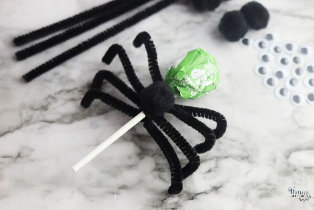 pipe cleaner spider pops